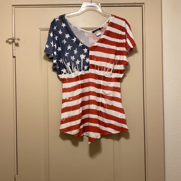 HOST PICK! Red, white, and  blue sassy blouse. - Picture 4 of 5